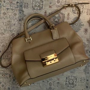 Michael Kors Tote